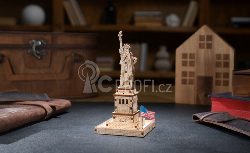 Ugears 3D dřevěné mechanické puzzle Socha Svobody