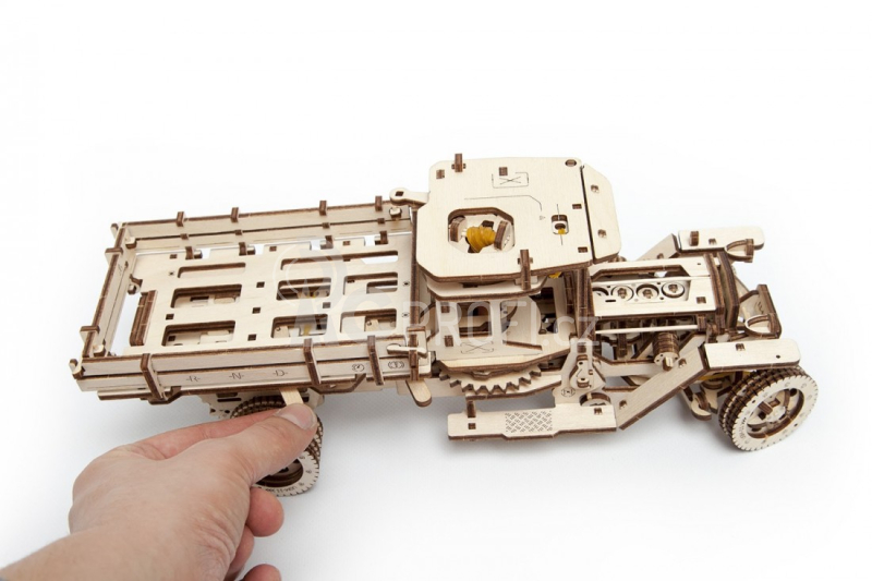 Ugears 3D dřevěné mechanické puzzle UGM-11 Náklaďák