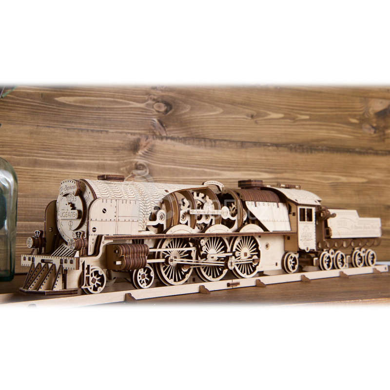 Ugears 3D dřevěné mechanické puzzle V-Express parní lokomotiva 4-6-2 s tendrem