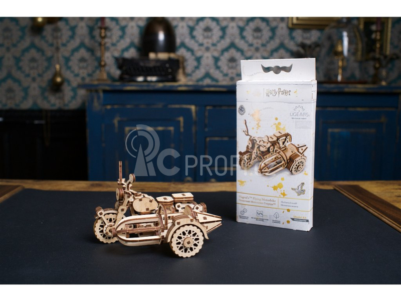 Ugears 3D dřevěné mechanické puzzle Vojenské nákladní auto