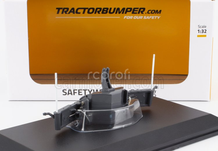 Universal hobbies Accessories Tractor Bumper Kubota - Safety Weight 800kg. 1:32 Black
