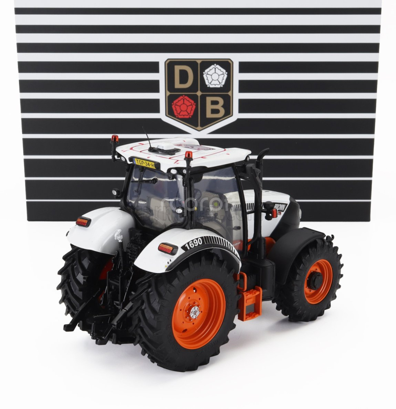 Universal hobbies David brown 1690 Tractor 2024 1:32 Bílá Oranžová