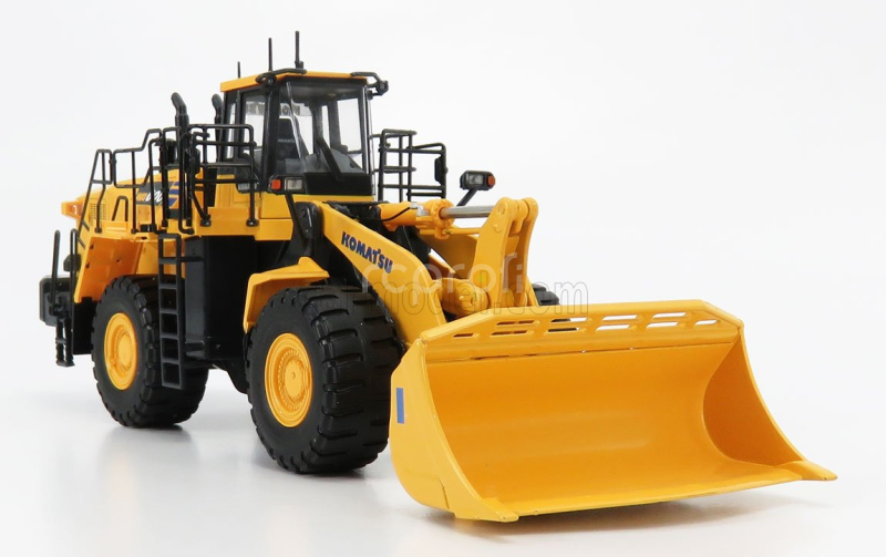 Universal hobbies Komatsu Wa600 Ruspa Gommata - Scraper Tractor 1:50 Žlutá Černá