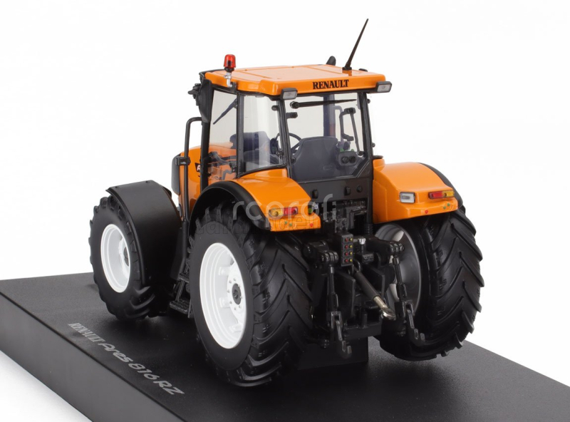 Universal hobbies Renault Ares 816 Rz Tractor 2005 1:32 Žlutá Černá