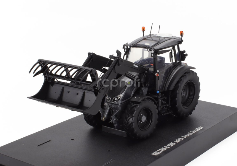 Universal hobbies Valtra G135 Tractor 2017 1:32 Black