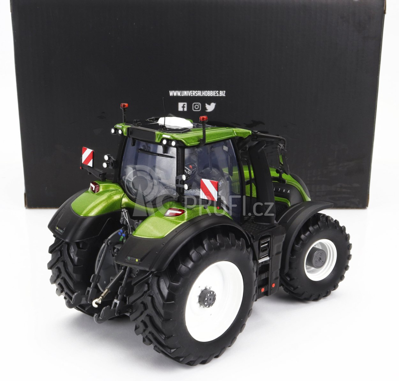 Universal hobbies Valtra S416 Tractor 2022 1:32 Olivově Zelená Černá