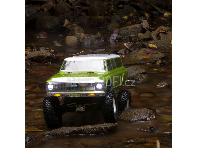 Vaterra Chevy Suburban 1972 Ascender-S 1:10 4WD RTR