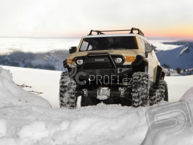 RC auto Venture Toyota FJ Cruiser, písková