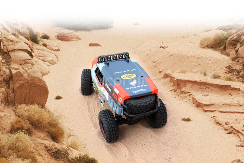 RC auto Venture18 U4 Flux Ford Bronco 4400 - Loren Healy