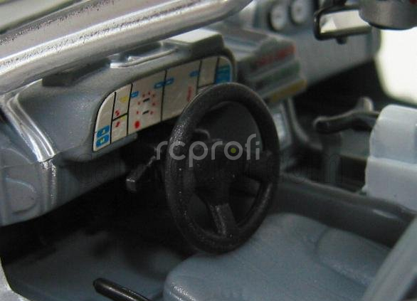 Welly De lorean Time Machine - Back To The Future 3 - Ritorno Al Futuro 3 1:24 Silver