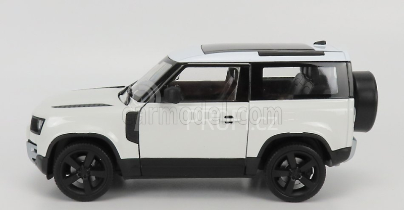 Welly Land rover New Defender 90 2020 1:26 Bílá Černá