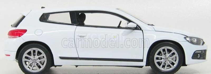 Welly Volkswagen Scirocco 2009 1:24 Bílá