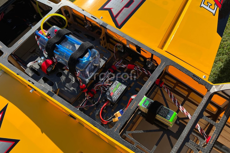 RC letadlo 105,5
