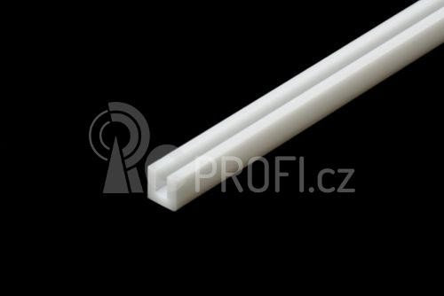 108/70202 Profil Plast 3 mm 
