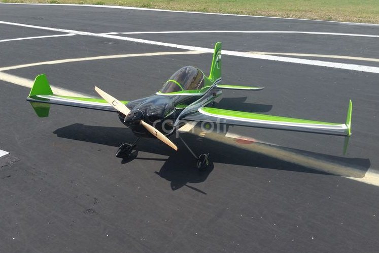 RC letadlo 60
