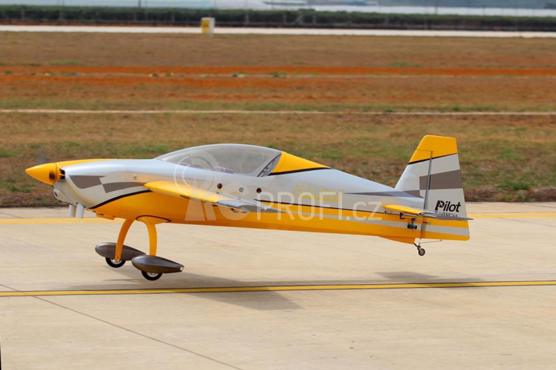 RC letadlo 67