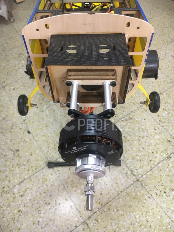RC letadlo 67