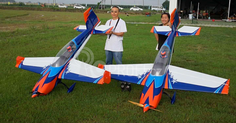 RC letadlo 85