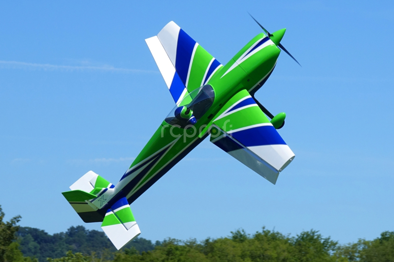 RC letadlo 85