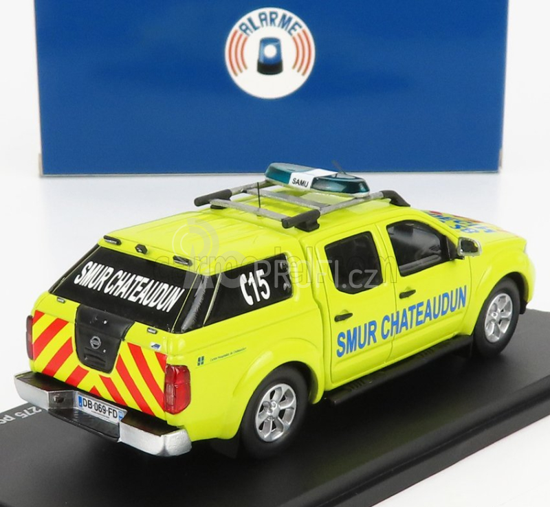 Alarme Nissan Navara Double Cabine Pick-up Samu 28 Ambulance 2011 1:43, žlutá