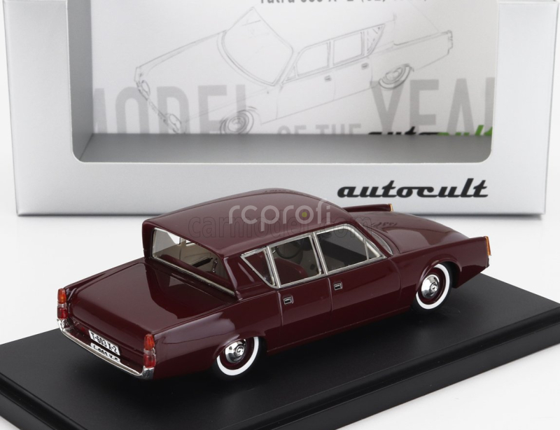 Autocult Tatra 603 X/2 Czech Republic 1966 With Usb Stick Digital Version Book Of The Year Catalogue 2024 1:43 Red
