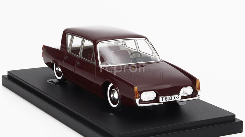 Autocult Tatra 603 X/2 Czech Republic 1966 With Usb Stick Digital Version Book Of The Year Catalogue 2024 1:43 Red