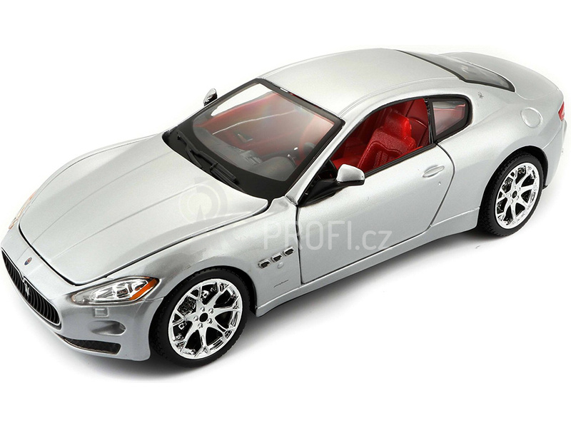 Bburago Maserati GranTurismo 2008 1:24 stříbrná