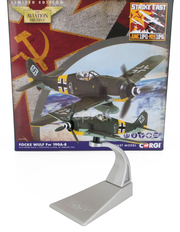 Corgi Focke wulf Fw 190a-8 Black-1 2./jg54 Oberleutnant Otto Kittel Military Airplane 1944 1:72 Vojenská Zelená