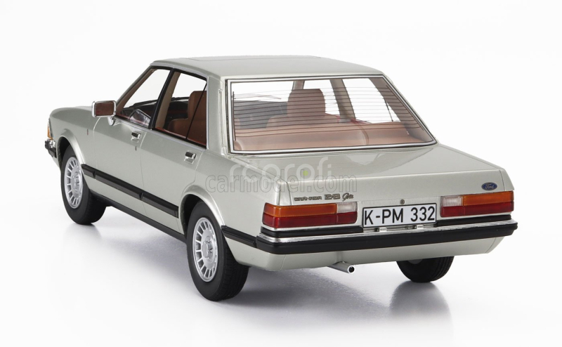 Cult-scale models Ford england Granada 2.8 Ghia Saloon 1978 1:18 Silver
