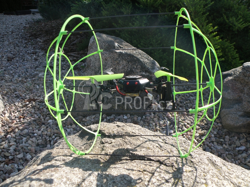 Dron SkyWalker, zelená