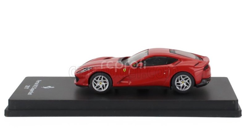 Edicola Ferrari 812 Superfast 2017 - Con Vetrina - With Showcase 1:64 Rosso Corsa 322 - Červená