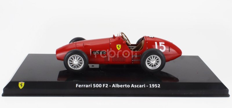 Edicola Ferrari F1  500 F2 N 15 World Champion Season 1952 Alberto Ascari - Con Vetrina - With Showcase 1:24 Red