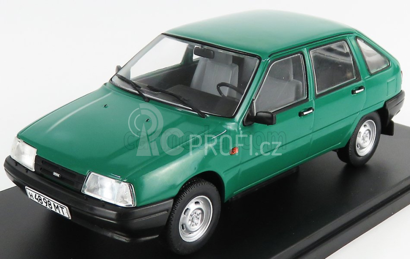 Edicola IZH 2126 Orbita 1990 - Damage Blister Box 1:24 Zelená