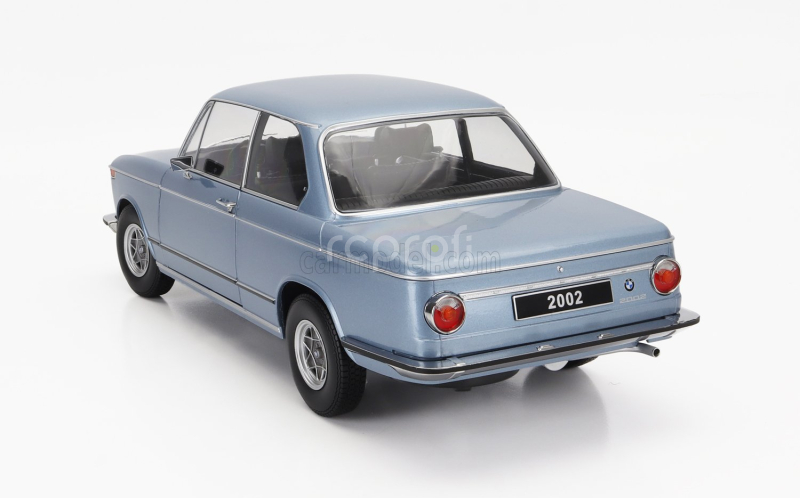Kk-scale BMW 2002 1-series 1971 1:12 Světle Modrá Met