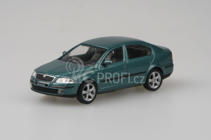 Abrex Škoda Octavia II (2004) 1:43 - Zelená Island Metalíza