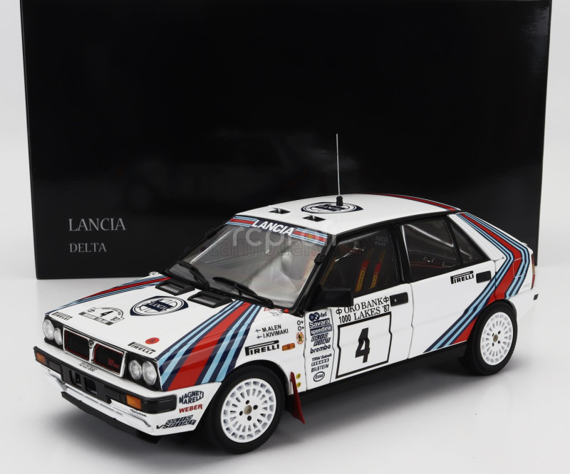 Kyosho Lancia Delta Hf Integrale 4wd Team Lancia  N 4 Winner Rally 1000 Lakes 1987 Markku Alen - Ilkka Kivimaki 1:18 Bílá Červená Modrá