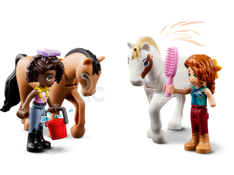 LEGO Friends - Autumn a její koňská stáj
