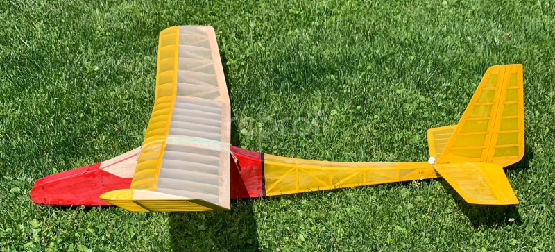 Letadlo Flamingo 1600 RC elektro