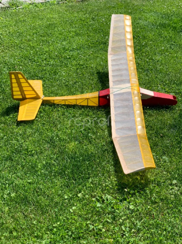 Letadlo Flamingo 1600 RC elektro