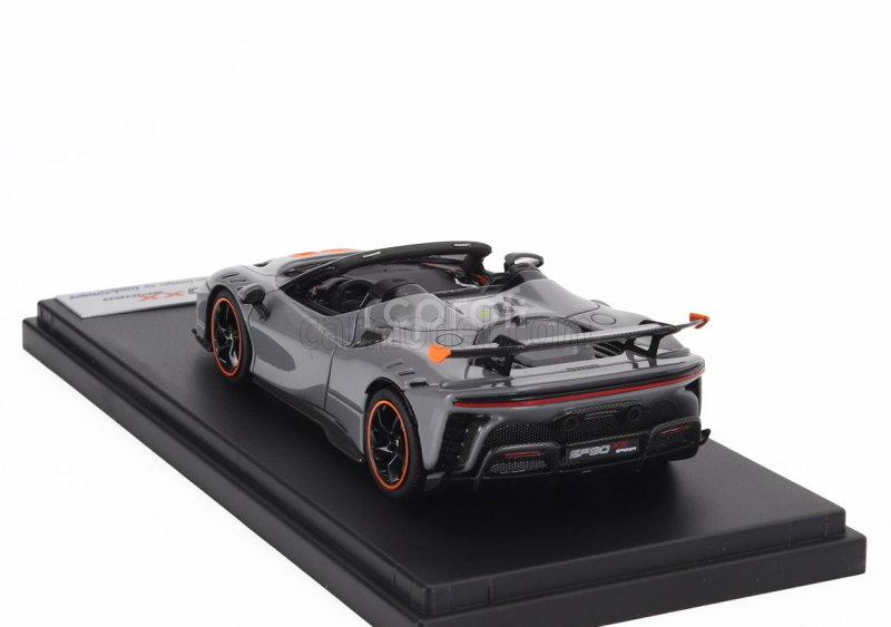 Looksmart Ferrari Sf90 Xx Stradale Spider 2024 1:43 Grigio Nardo - Šedá Oranžová Černá