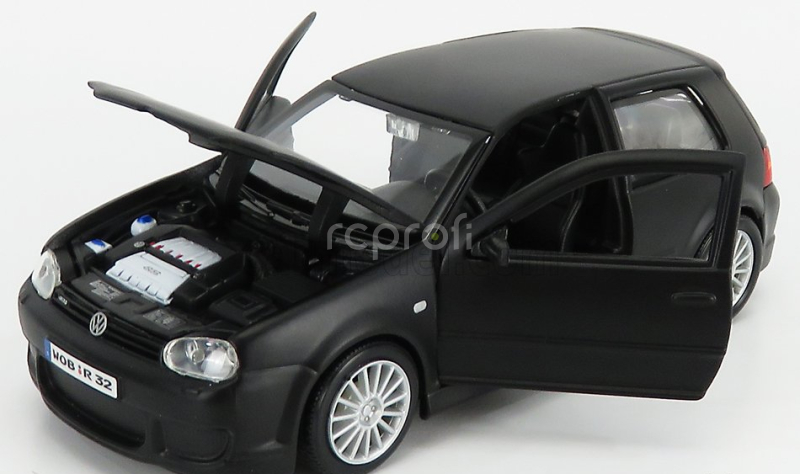 Maisto Volkswagen Golf R32 2002 1:24 Black