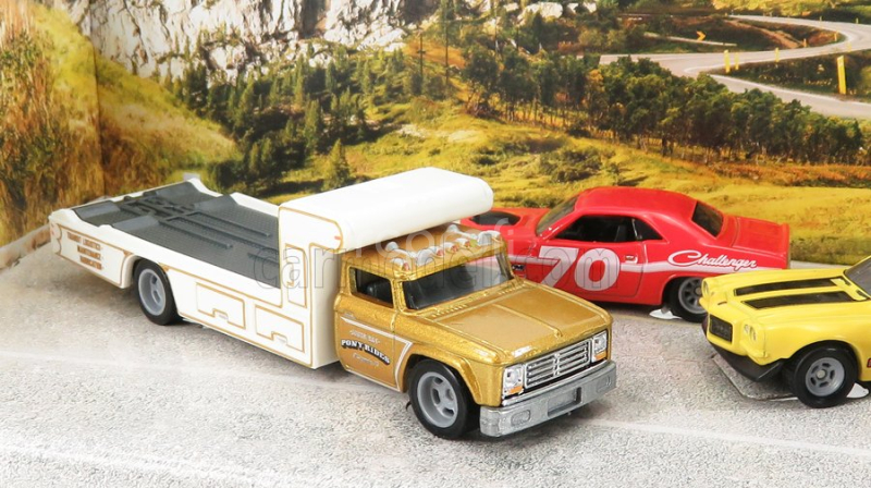 Mattel hot wheels Dodge Set 4x Challenger N 70 Coupe 1970 - Ford Mustang 2+2 Fastback N 89 Coupe 1965 - Chevrolet Camaro N 48 1970 - Retro Rig Flatbed Truck Car Transporter - Carro Attrezzi - Wrecker Road Service 1:64 Různé