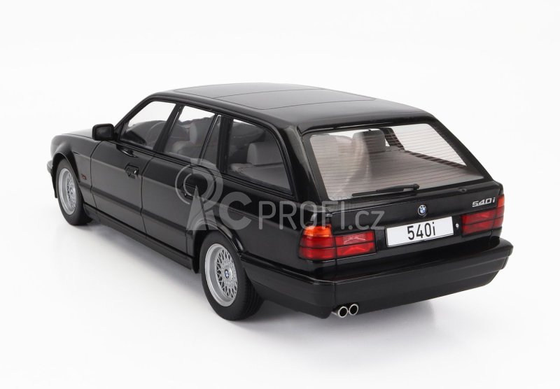 Mcg BMW 5-series 540i Touring (e34) Sw Station Wagon 1989 1:18 Black