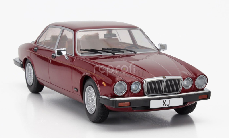 Mcg Jaguar Xj Siii 1979 1:18 Tmavě Červená