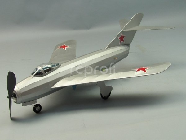 MIG-17 457 mm laser. vyřezávaný