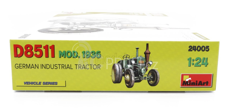 Miniart Lanz Bulldog D8511 German Industrial Tractor 1936 1:24 /