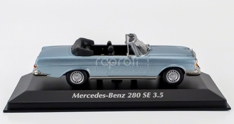 Minichamps Mercedes benz S-class 280se 3.5 (w111) Cabriolet 1970 1:43 Světle Modrá Met