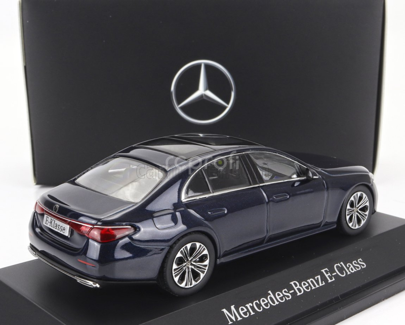 Norev Mercedes benz E-class (w214) 2024 1:43 Nautická Modrá