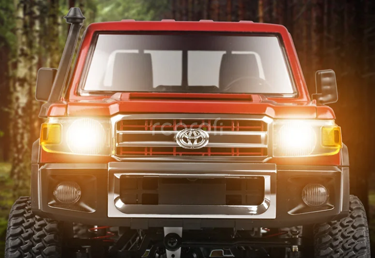 RC auto Land Cruiser Toyota, červená