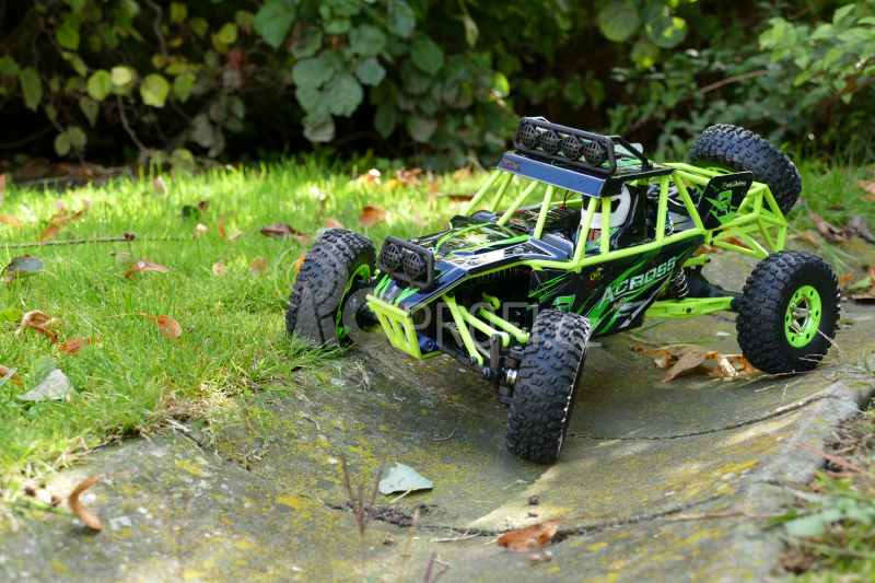 RC auto Písečná buggy Across